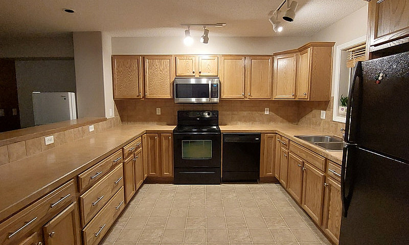 3 Bed 2.5 Bath Townh...