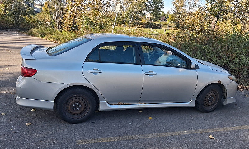 2009 Toyota Corolla ...