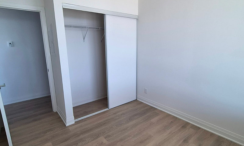 Brand New Corner Sui...