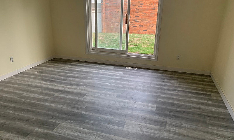 3 Beds 1.5 Baths - T...