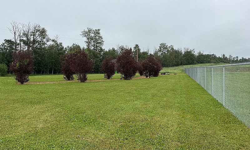Acreage Gull Lake Re...