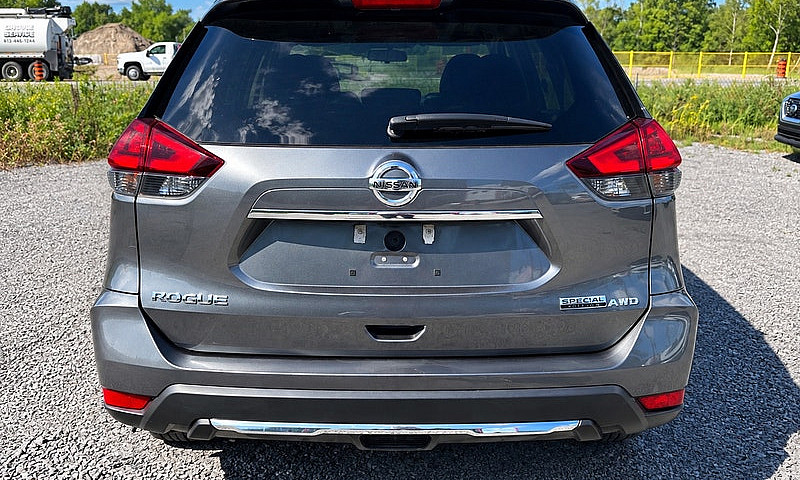 2020 Nissan Rogue — ...