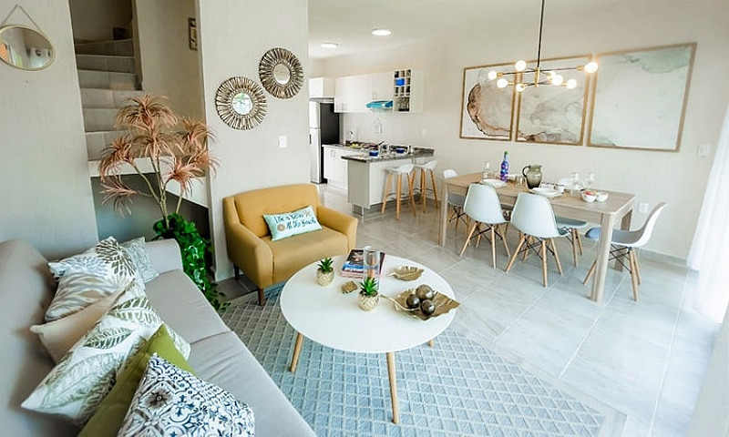 2 Bedroom Condo For ...
