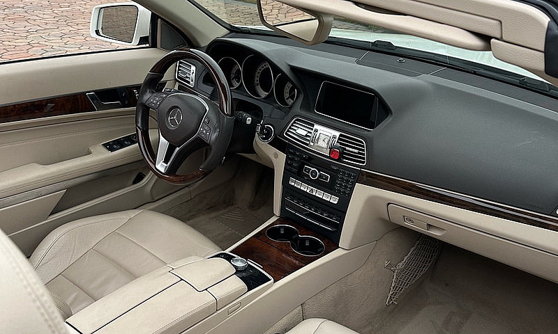 Mercedes Benz Conver...