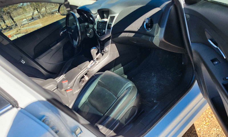 2015 Chev Cruze Dies...