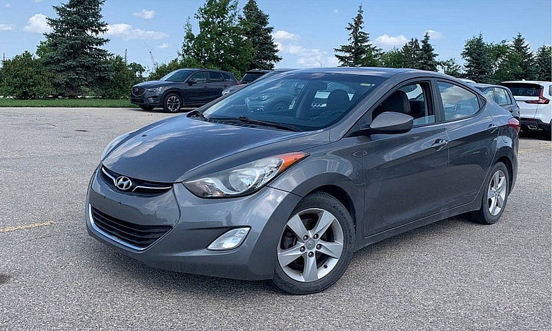 Hyundai Elantra 2013...
