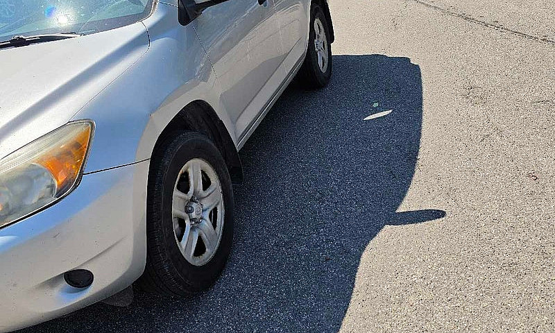 2006 Toyota Rav4 One...