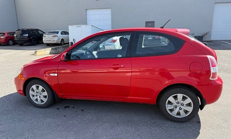 2010 Hyundai Accent...
