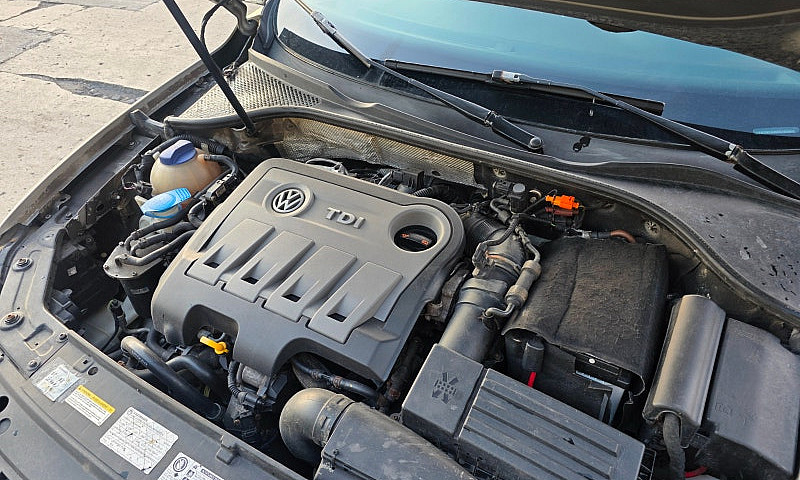 Vw Passat 2.0L Tdi S...