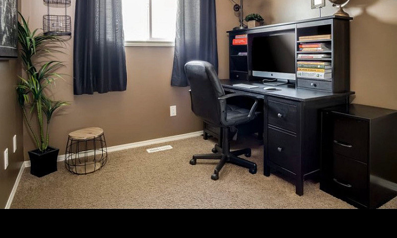 Townhouse For Rent...