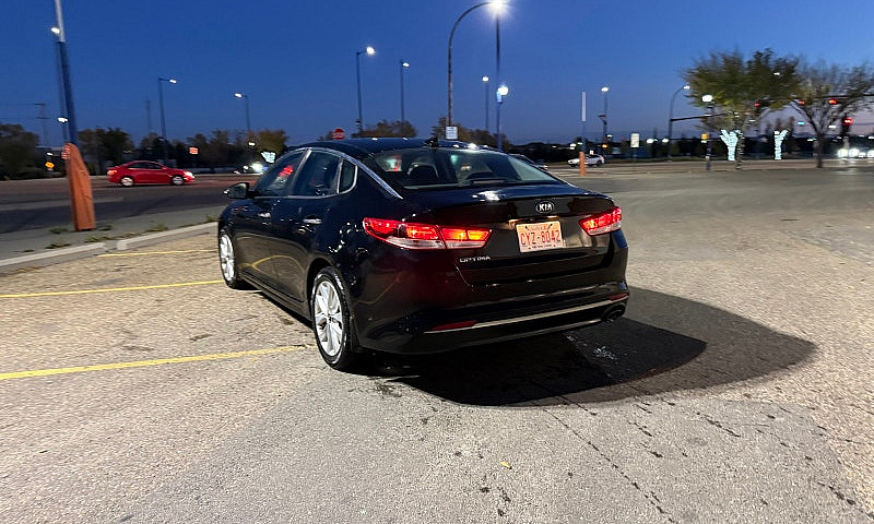 2017 Kia Optima...