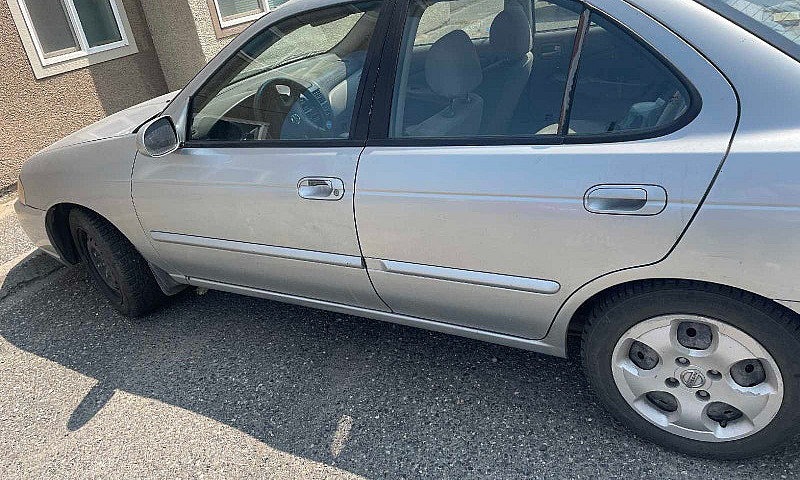 2003 Nissian Sentra...