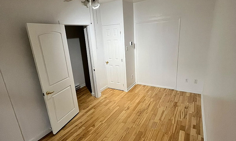 Appartement À Louer ...