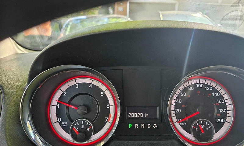 Dodge Grand Caravan...