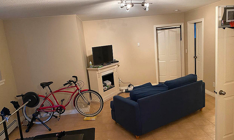 Spacious 1 Bedroom S...