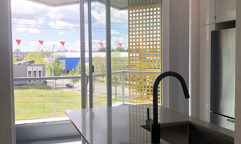 Spacious 2-Bedroom C...