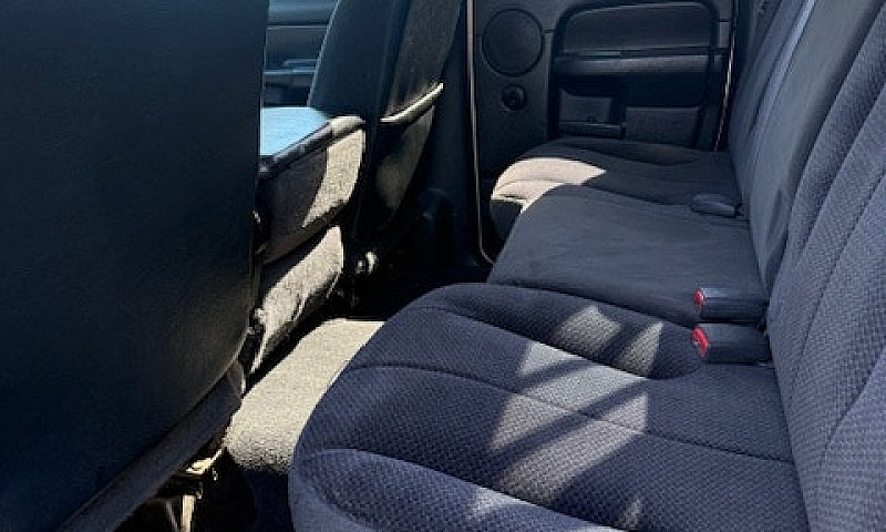 2004 Dodge Ram 2500 ...