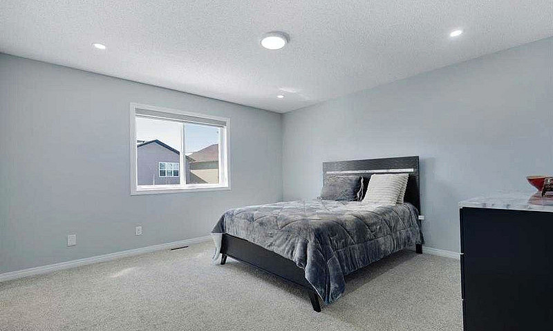 Upper Floor For Rent...