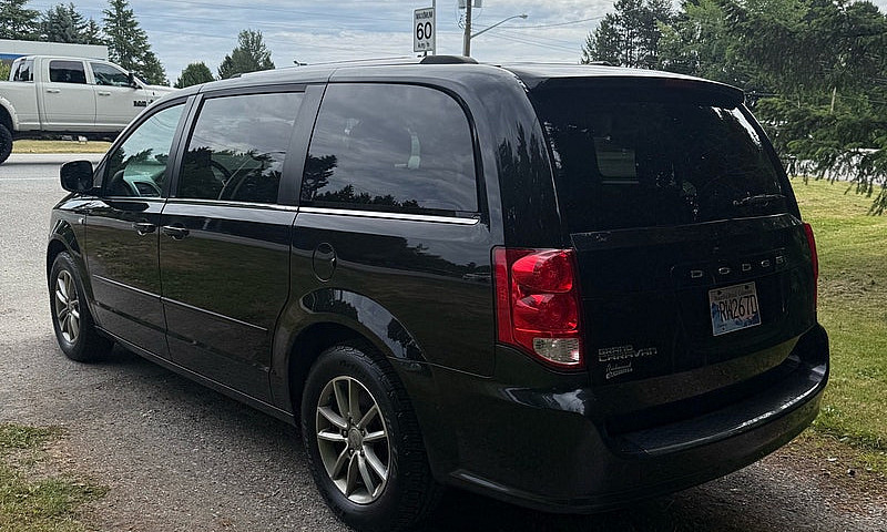 2015 Dodge Caravan (...
