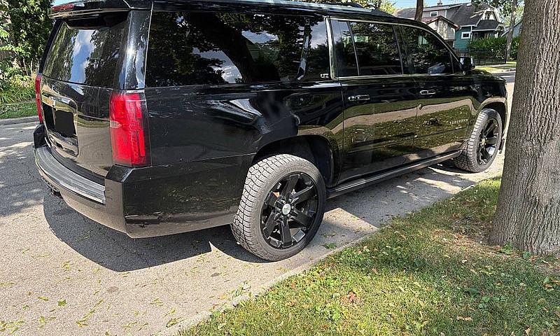 2015 Chevrolet Subur...