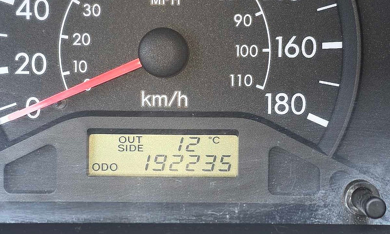 Toyota Corolla 2003...