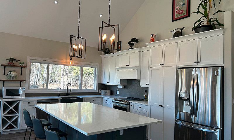 Stunning Country Hom...