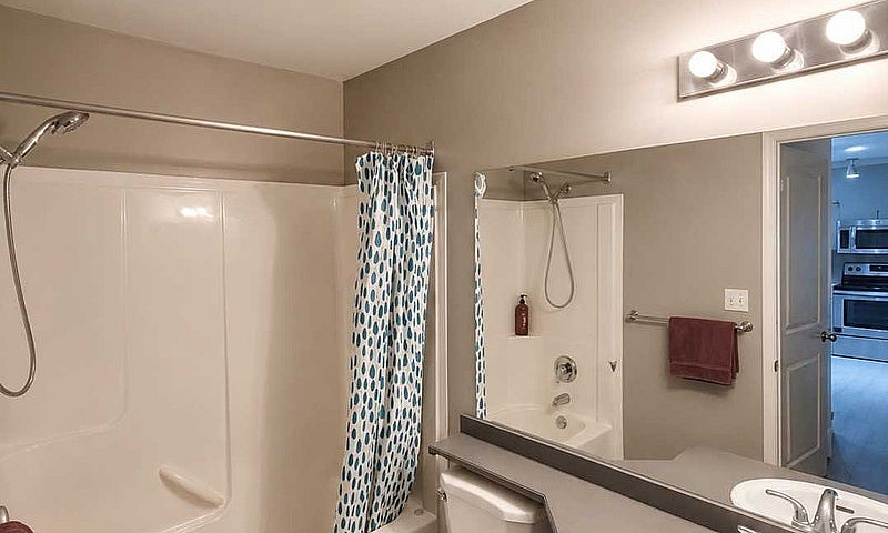 1-Bedroom Condo In C...