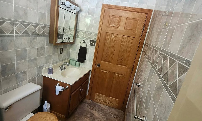 3 Bedroom, 2 Bath Ho...