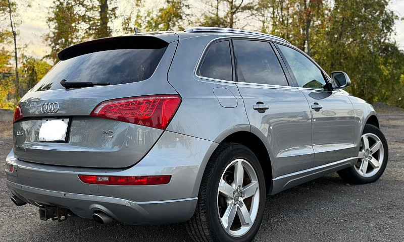 2010 Audi Q5 Prestig...