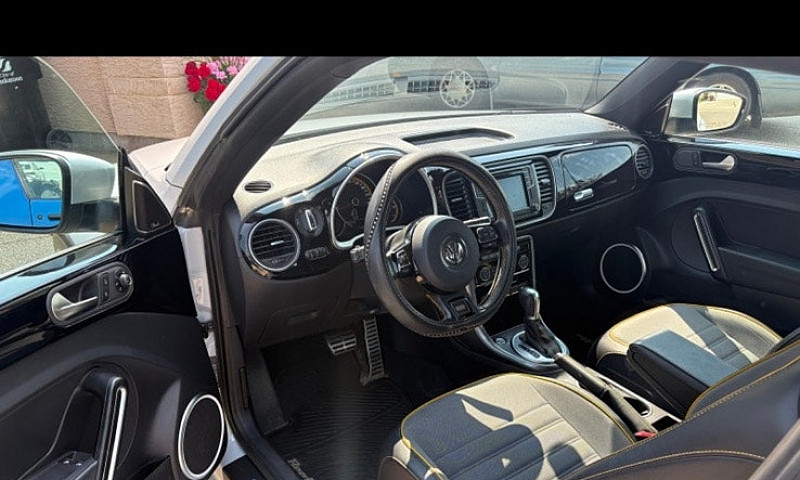 2018 Volkwagon Beetl...