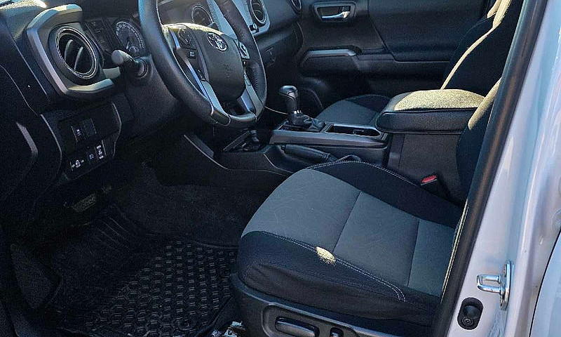Toyota Tacoma Trd Of...