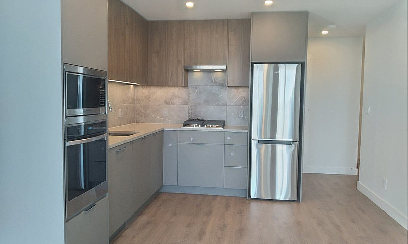 2Bdrm 2 Bath - Locat...