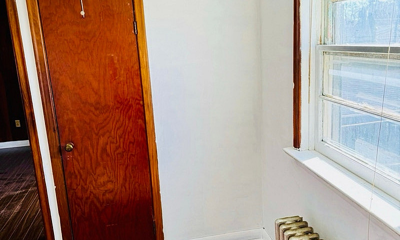 One Bedroom Apartmen...