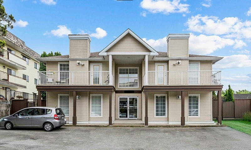 Four Plex/Multifamil...