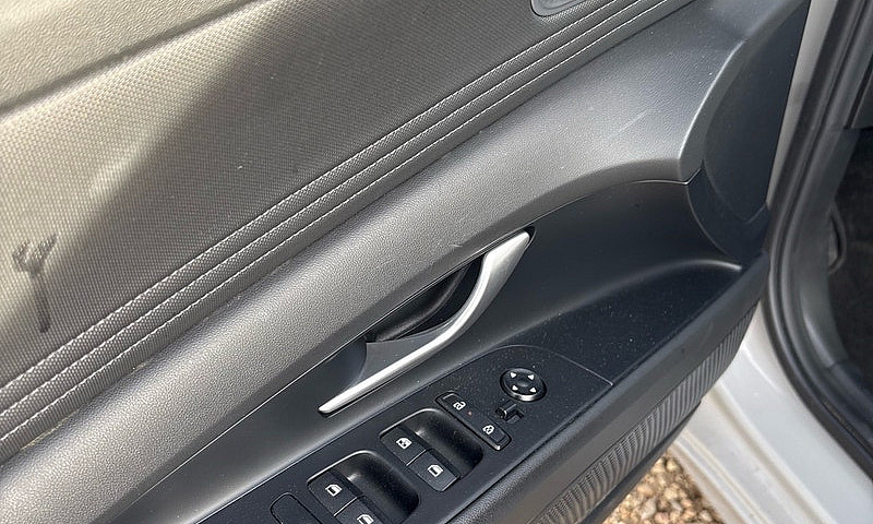 2024 Hyundai Elantra...