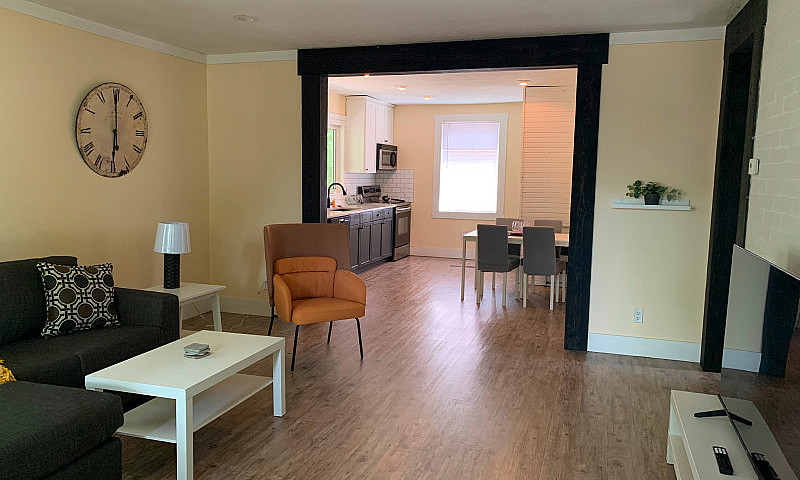 Charming 4 Bedroom 2...