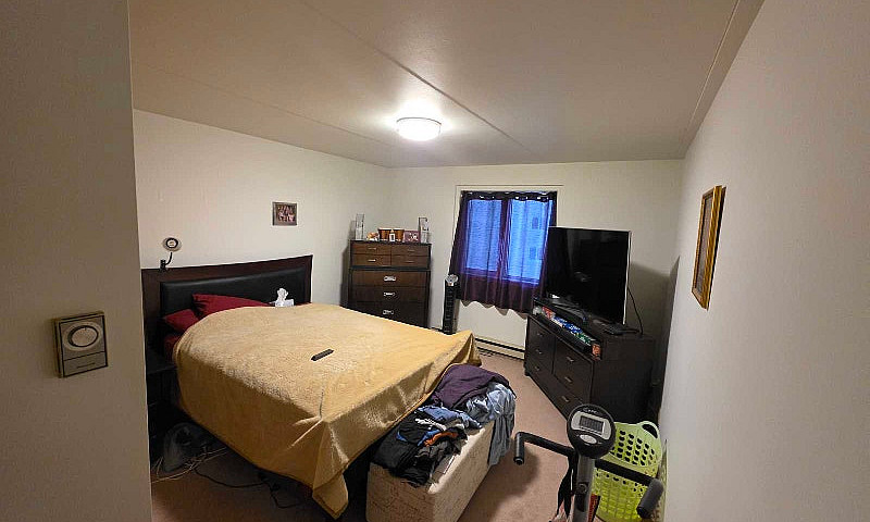 2 Bedroom, 1 Bathroo...