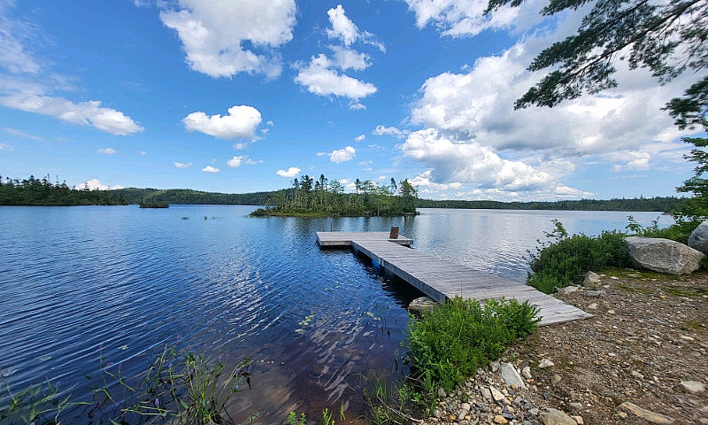 Beautiful Lake Front...