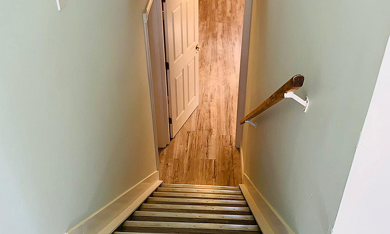 Spacious 2 Bedroom B...