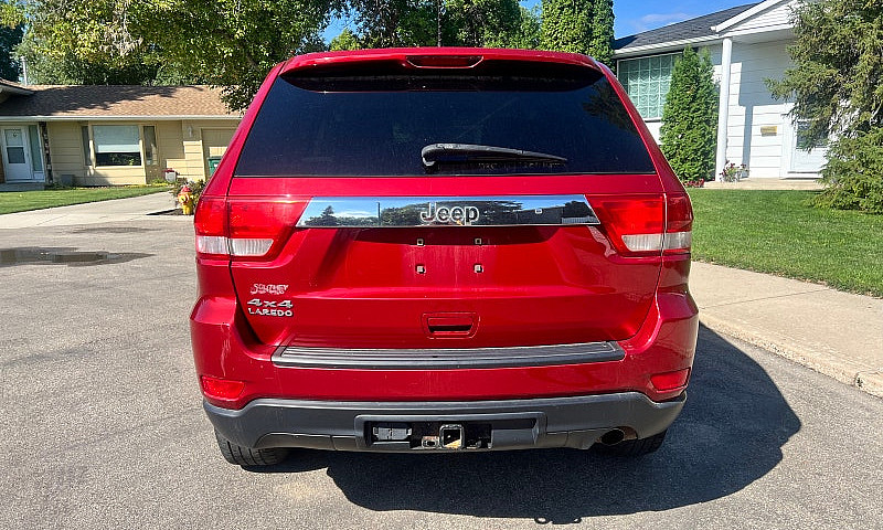 2011 Jeep Grand Cher...