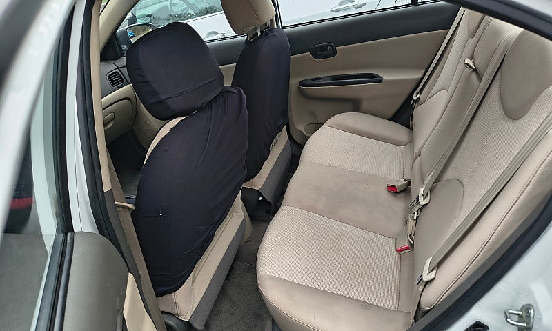 2011 Hyundai Accent ...