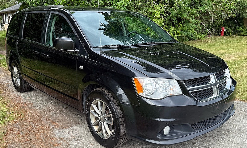 2015 Dodge Caravan (...