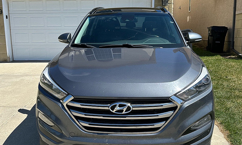 2018 Tuscon Ultimate...