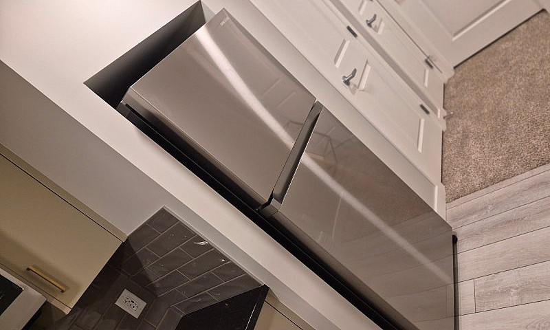2 Bedroom Basement F...