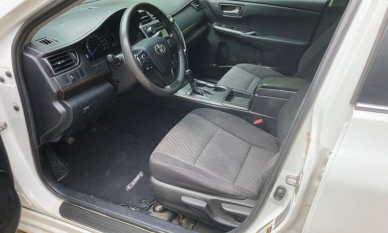 2015 Toyota Camry Le...