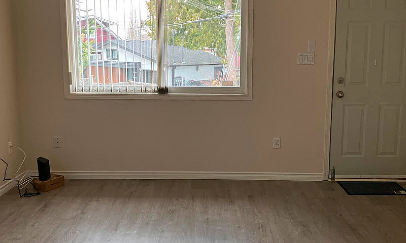 Bright 1 Bedroom Gar...