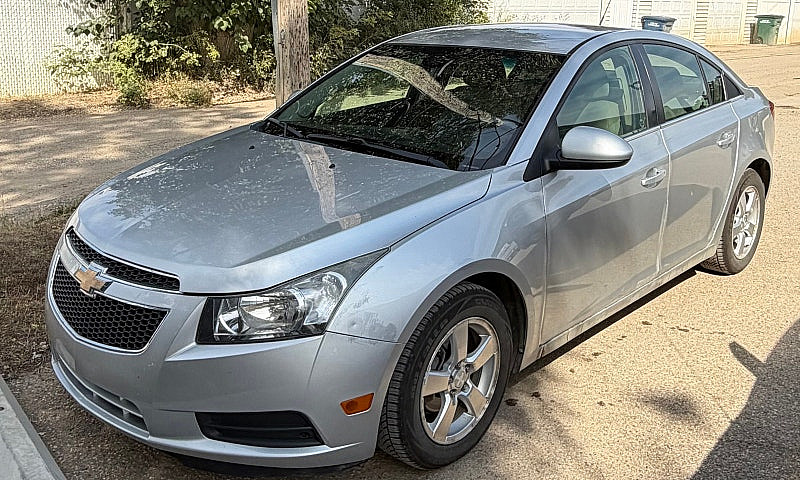  2012 Chevrolet Cruz...