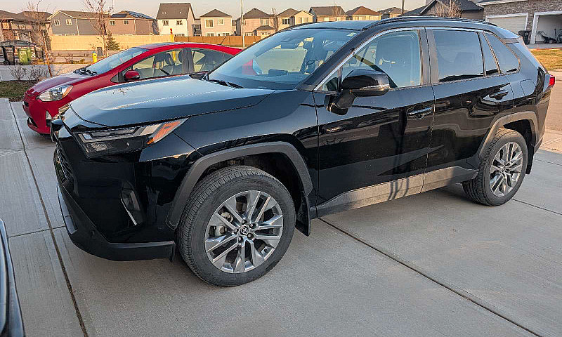 Rav4 2023 Xle Premiu...