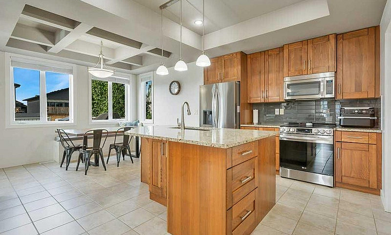 Open House 66 Morris...