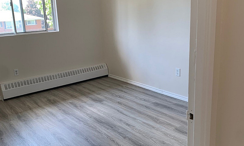 Updated 3 Bedroom...